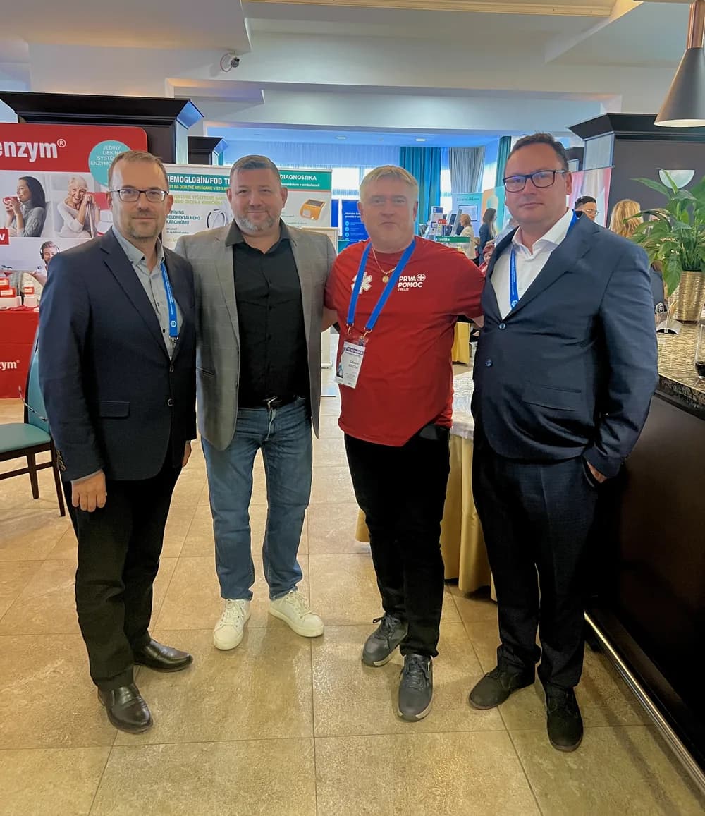 Zľava MUDr. Peter Makara, MPH, PhDr. Víťazoslav Struhár, MUDr. Ľubomír Molčan, MSc. a MUDr. Jozef Čajka na 47. výročnej konferencii SSVPL